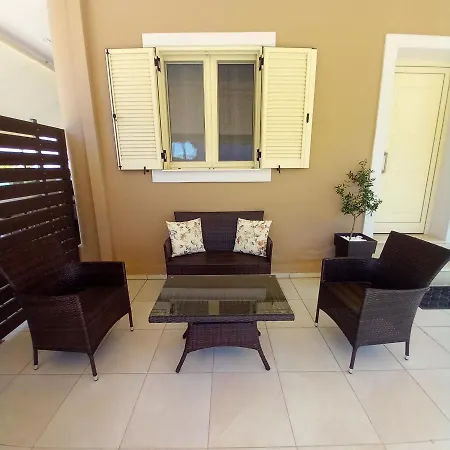 Апартаменты Dimitris *